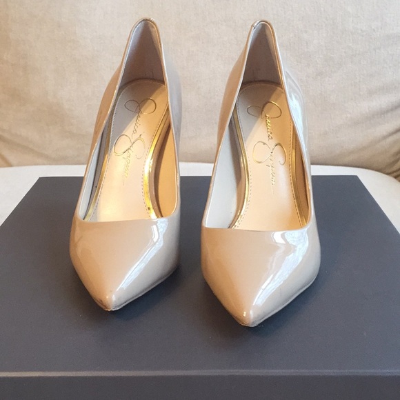 jessica simpson cassani pumps